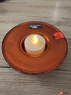 Orange tea light from LEONARDO for the table
