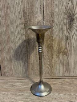 Kerzenständer Metall in Silberfarbene