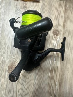 Olta makarası 6000 Quick FD satılıyor, fotoğrafta aşınma izleri