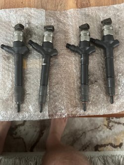 Mitsubishi L200 Injectors (4 pieces) 14650A367
